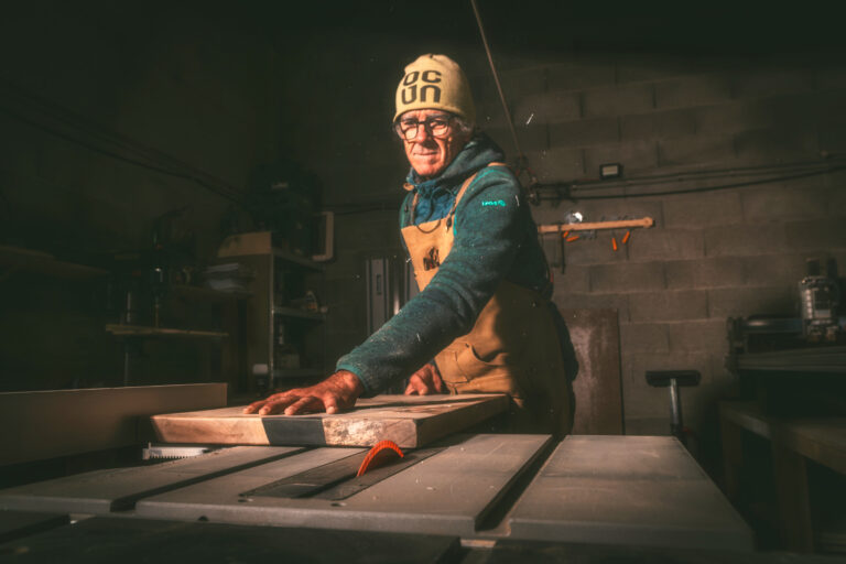 Artesanía con madera del Pirineo