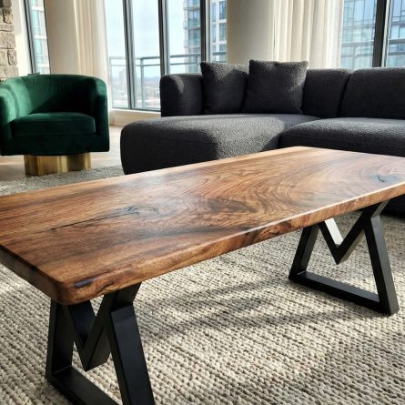 Mesa de centro de madera de nogal macizo exclusivo